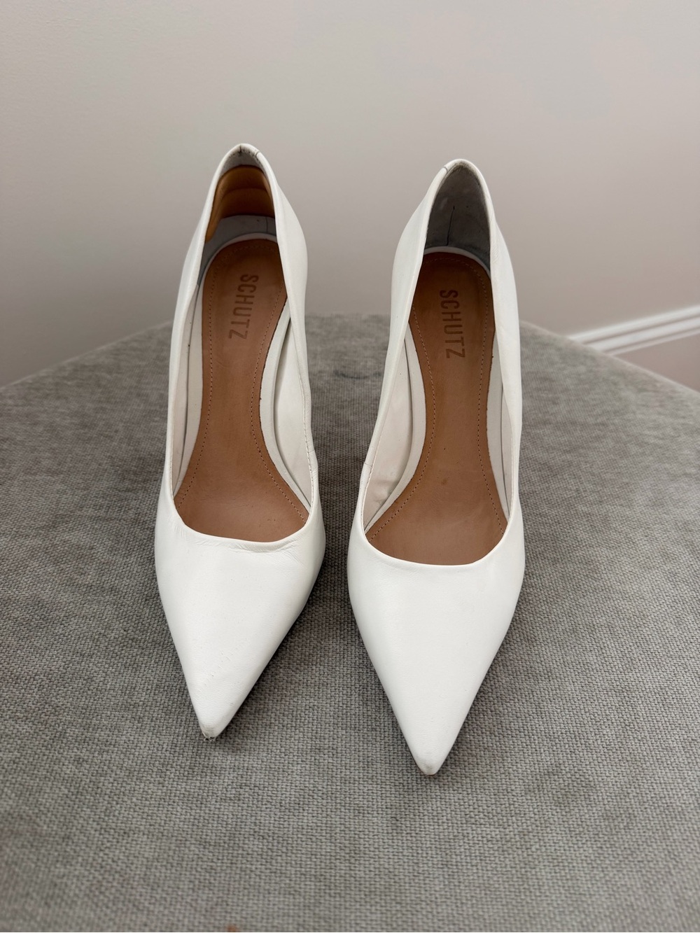SCHUTZ White Pointed-Toe Leather Pumps